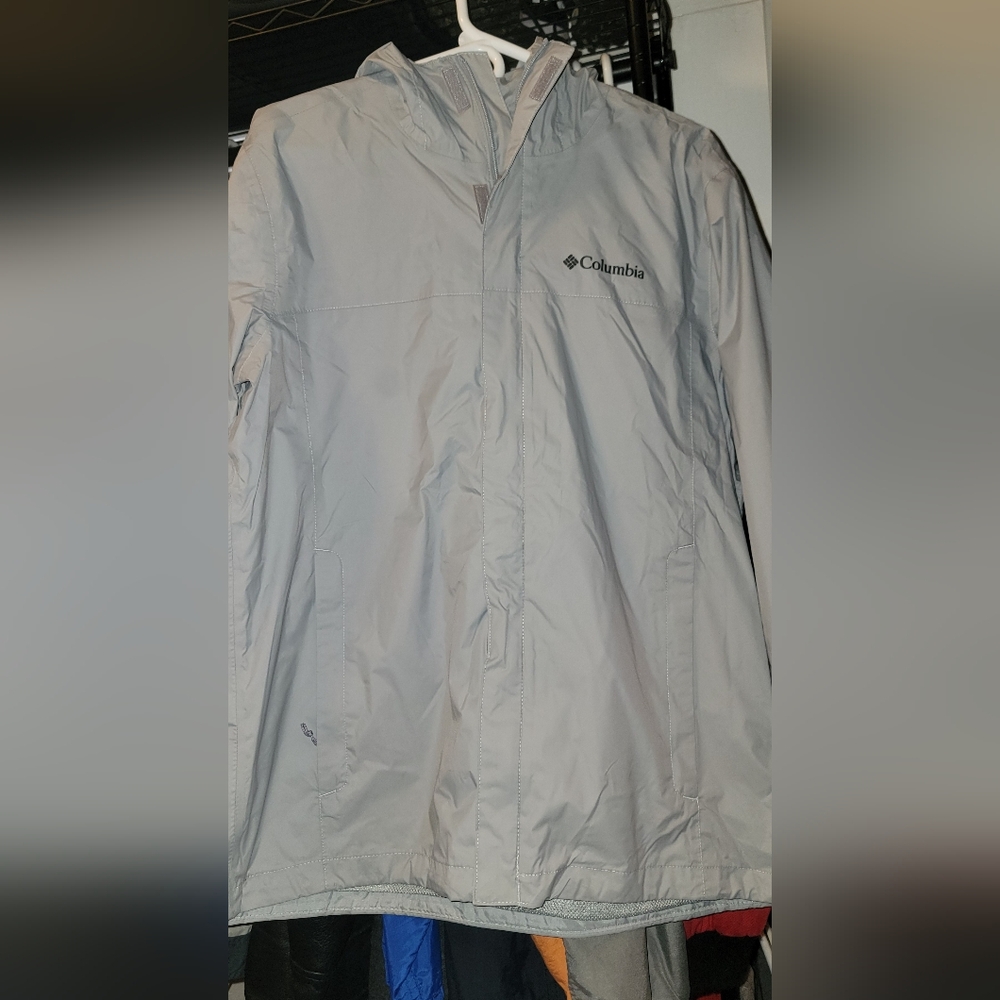 Columbia Light Gray Jacket